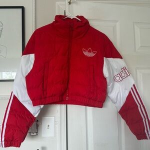ADIDAS Cropped Puffer size XS